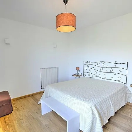 Case Del Conte Sleeps 12 Air Con Wifi